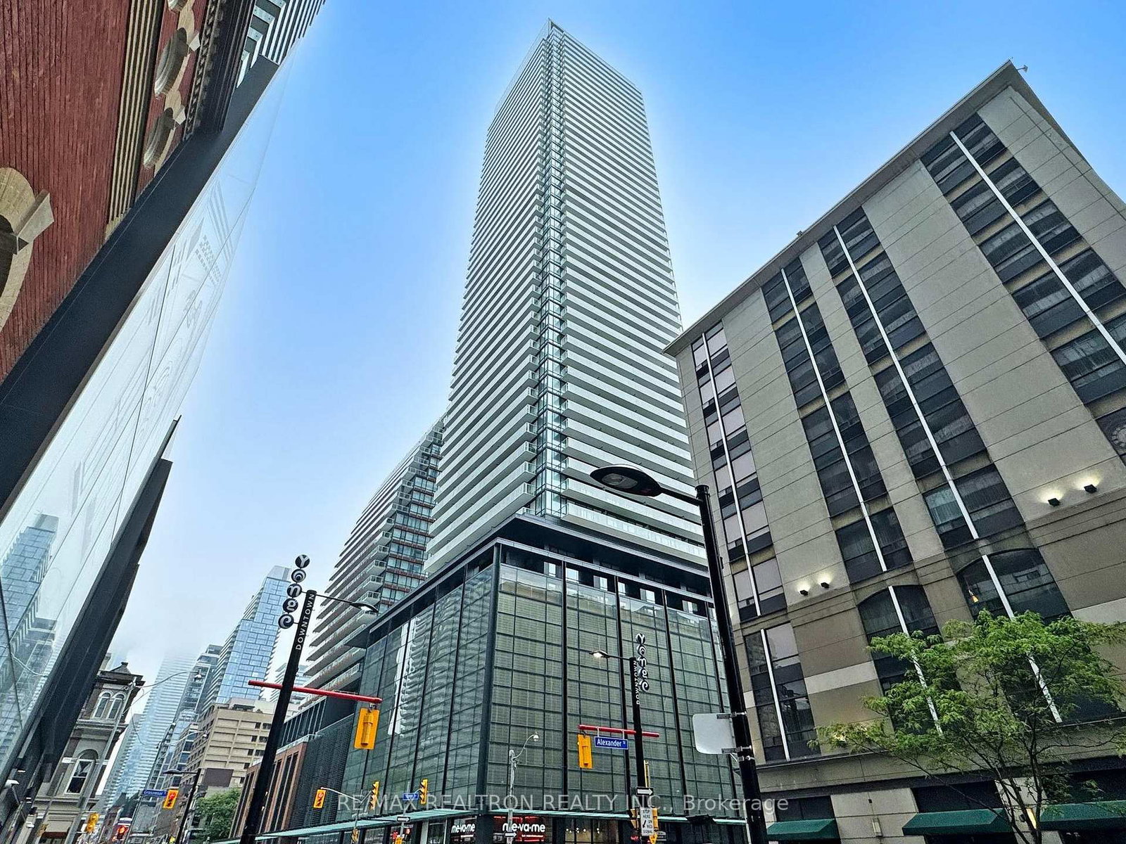 501-yonge-street-toronto-ontario-c12255073