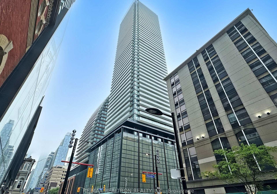 501-yonge-street-toronto-ontario-c12255073
