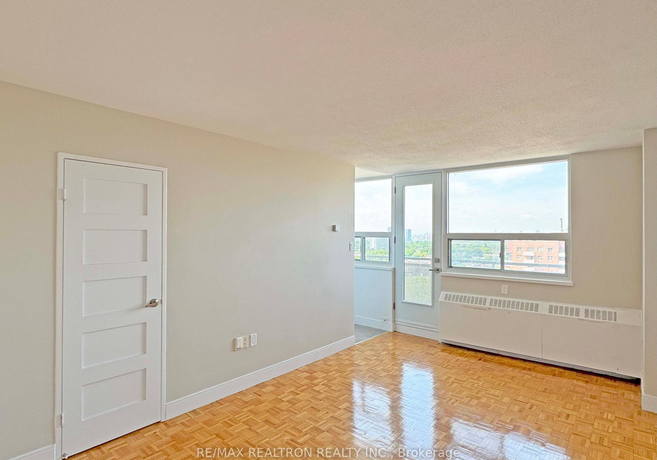 1500-bathurst-street-toronto-ontario-c12255264