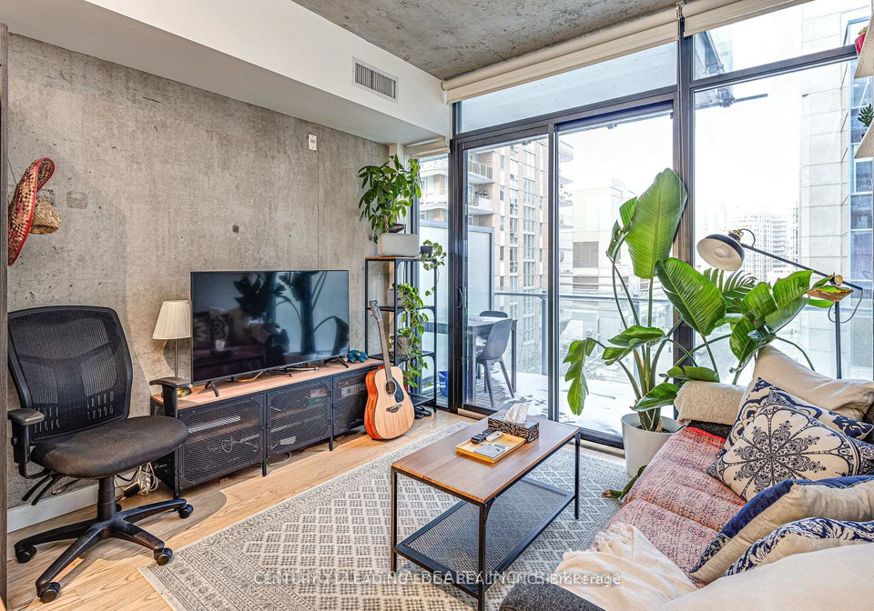 25-stafford-street-toronto-ontario-c12255356