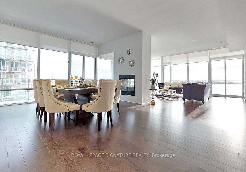 29-queens-quay-toronto-ontario-c12255560