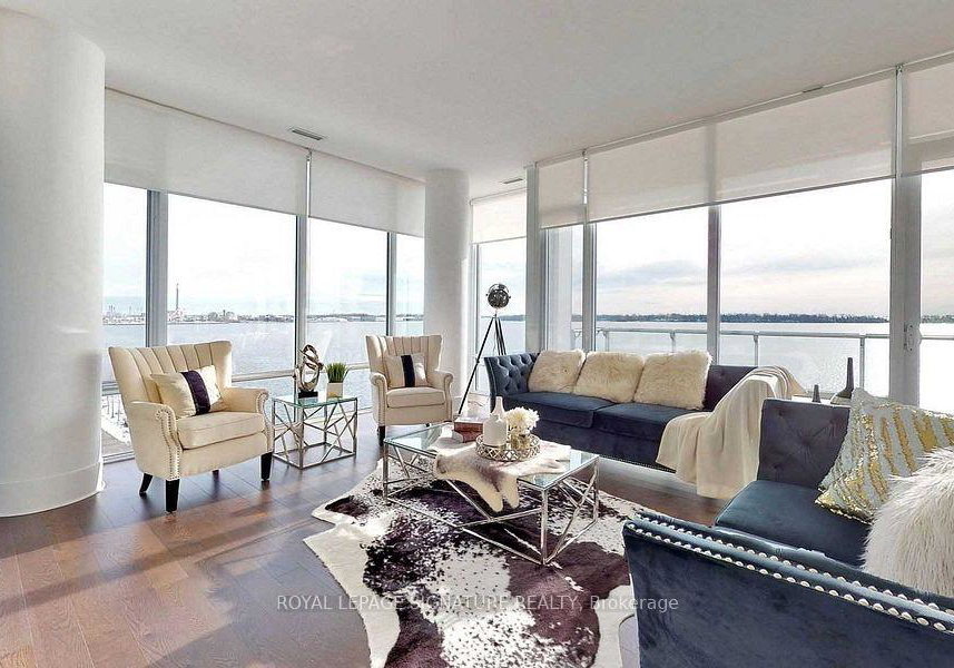 29-queens-quay-toronto-ontario-c12255560