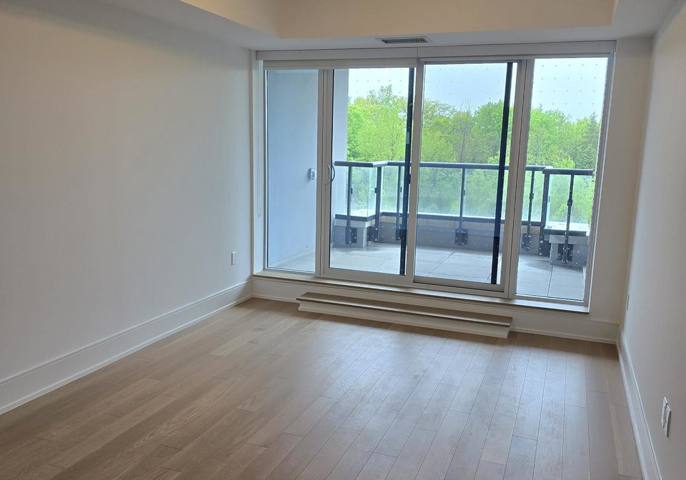 10-inn-on-the-park-drive-north-york-ontario-c12256016
