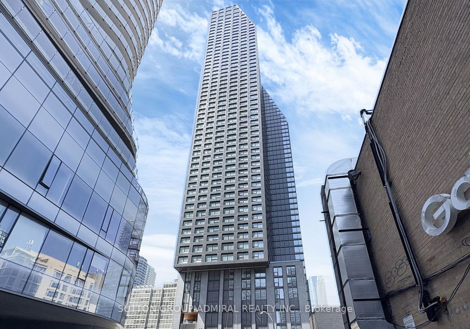 11-wellesley-street-toronto-ontario-c12256040
