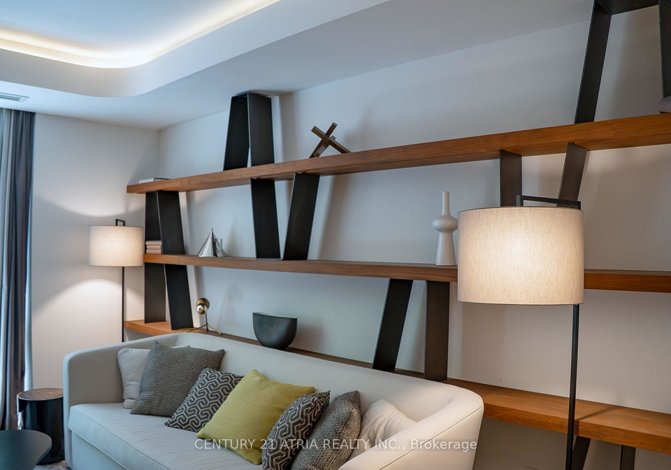 30-nelson-street-toronto-ontario-c12256062