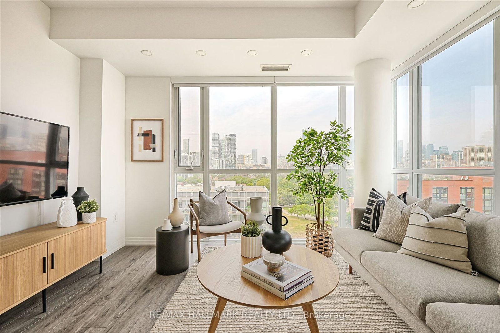 25-cole-street-toronto-ontario-c12256070