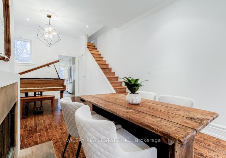 13-sword-street-toronto-ontario-c12256241