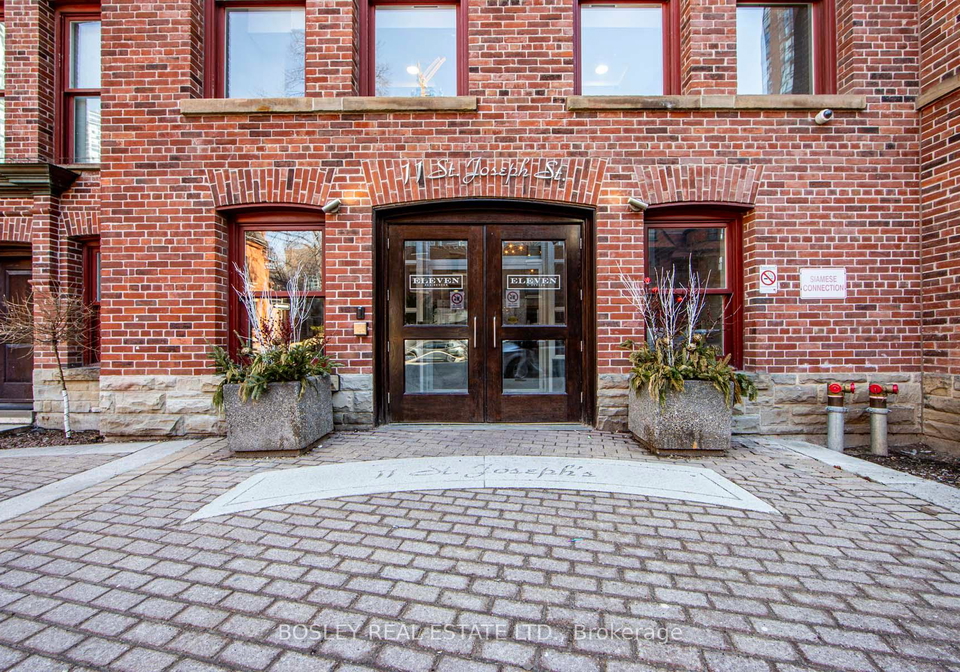 11-st-joseph-street-toronto-ontario-c12256291