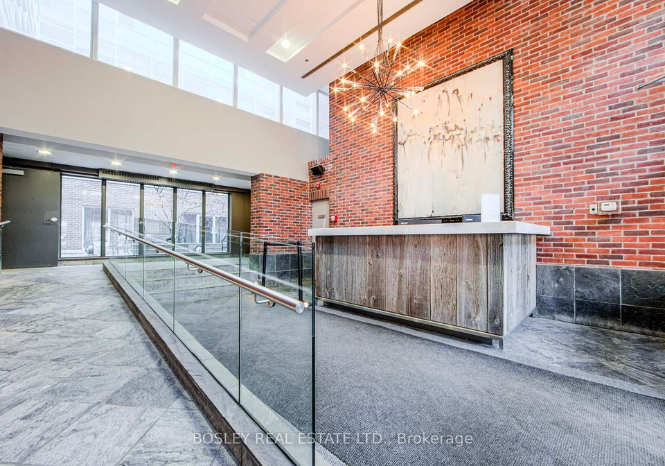 11-st-joseph-street-toronto-ontario-c12256291