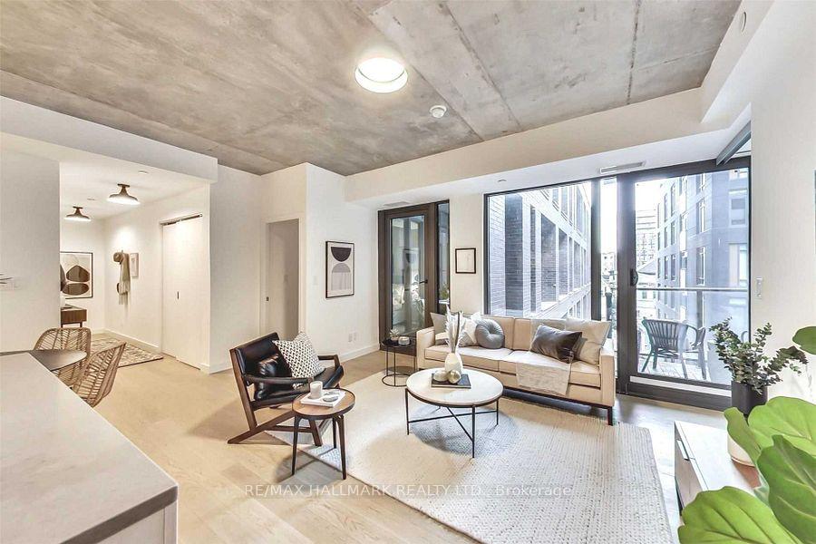 111-bathurst-estates-toronto-ontario-c12256383