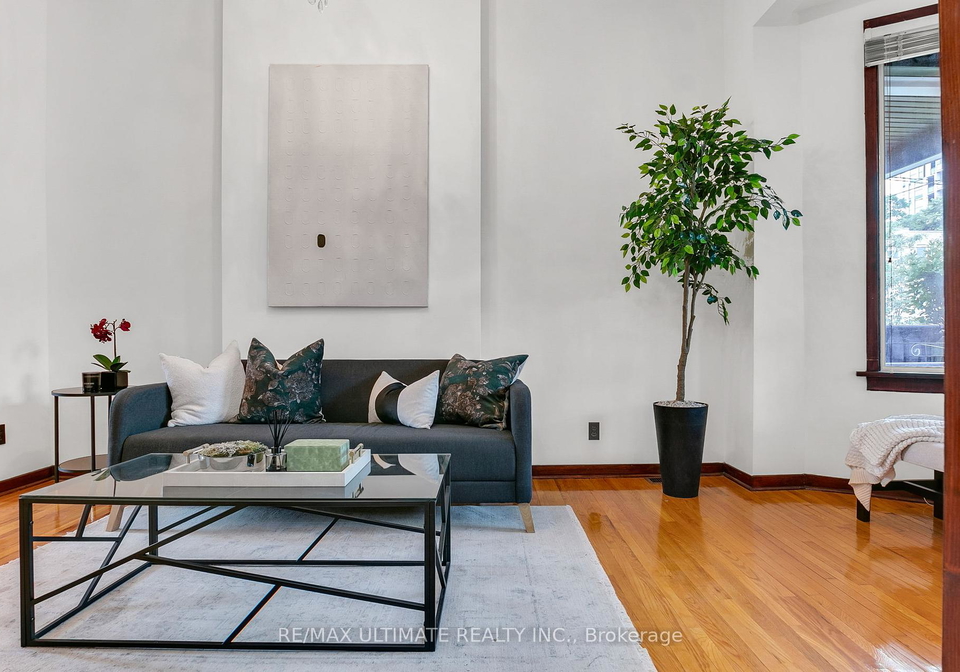 20-gladstone-avenue-toronto-ontario-c12256418
