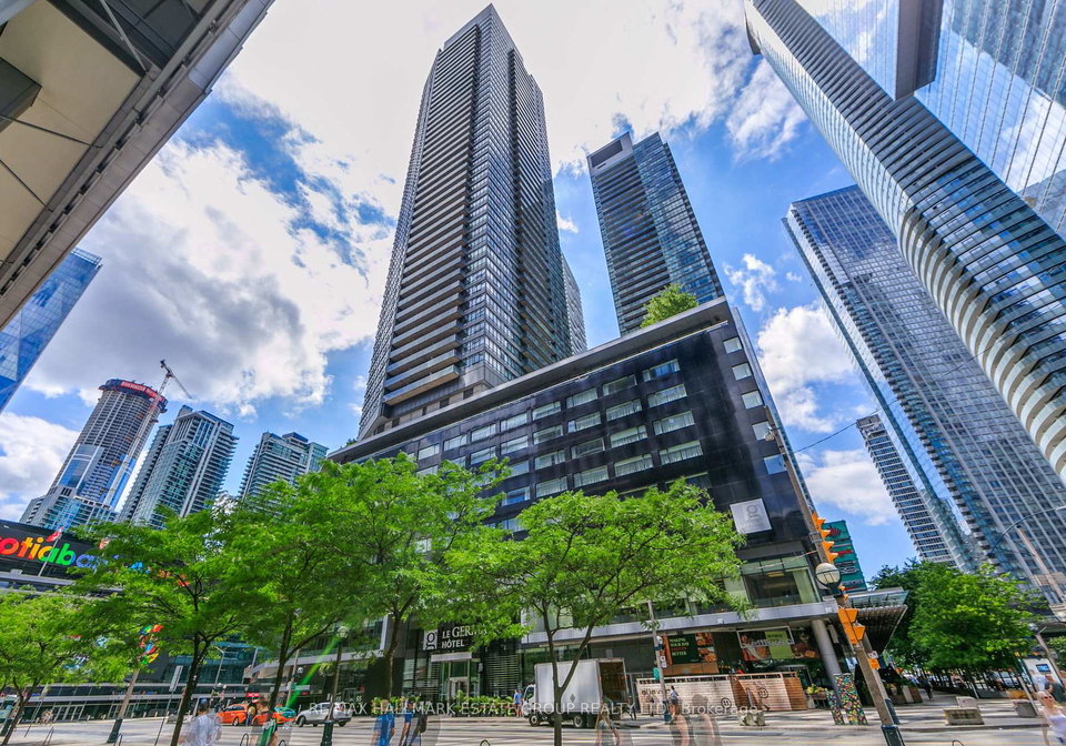 55-bremner-boulevard-toronto-ontario-c12256639