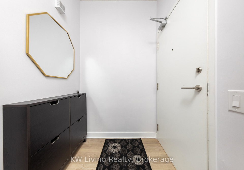 33-singer-court-north-york-ontario-c12257136