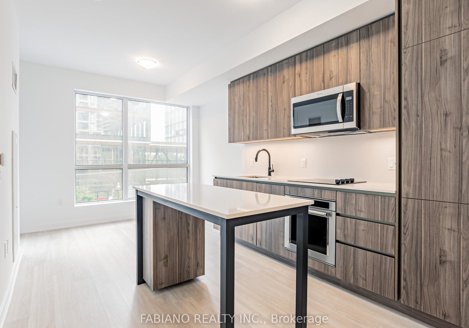 15-richardson-street-toronto-ontario-c12257154