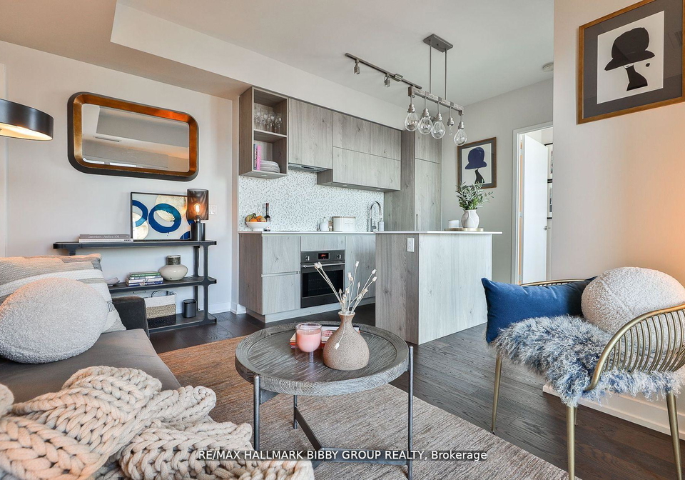 1-yorkville-avenue-toronto-ontario-c12257340