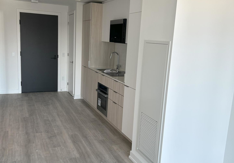 28-eastern-avenue-toronto-ontario-c12257394