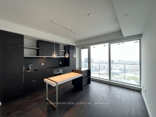 197-yonge-street-toronto-ontario-c12257494