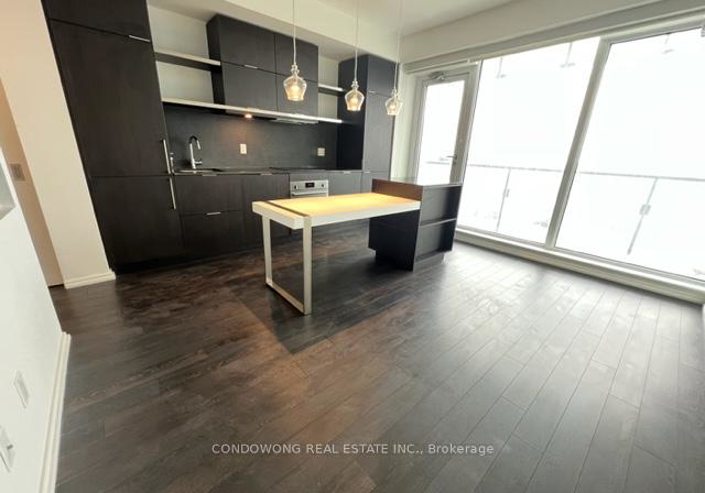 197-yonge-street-toronto-ontario-c12257494