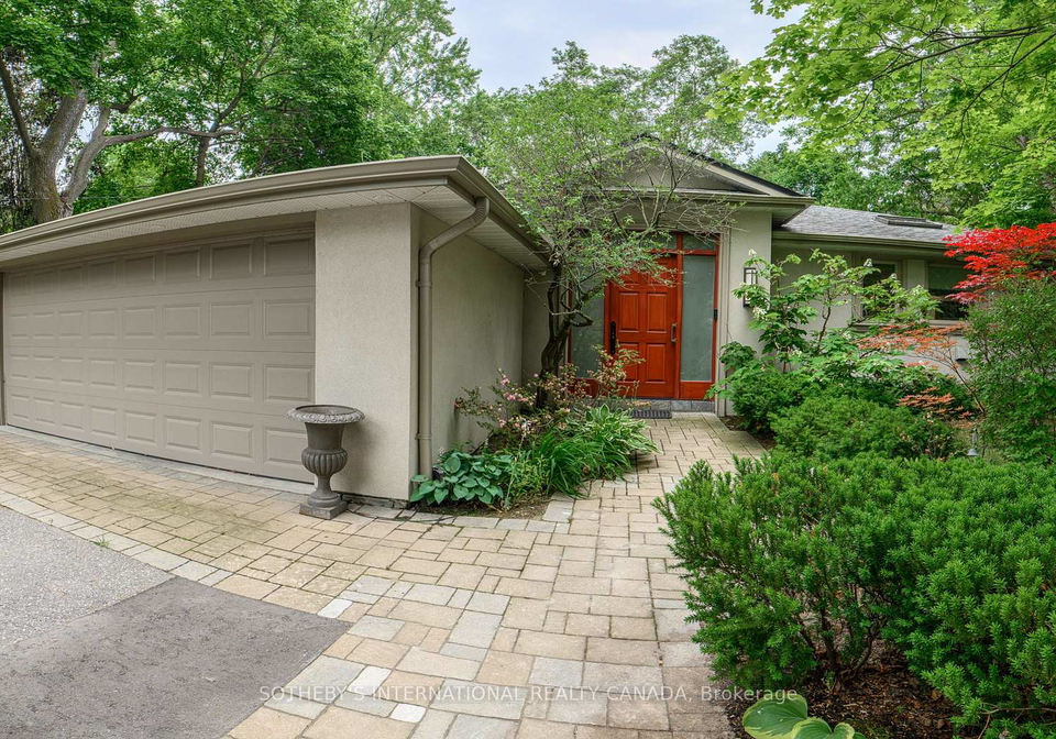 105-roxborough-drive-toronto-ontario-c12257758