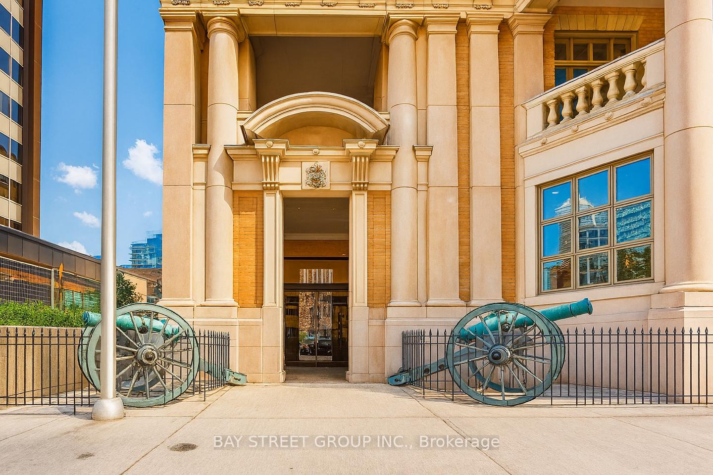 426-university-avenue-toronto-ontario-c12257851