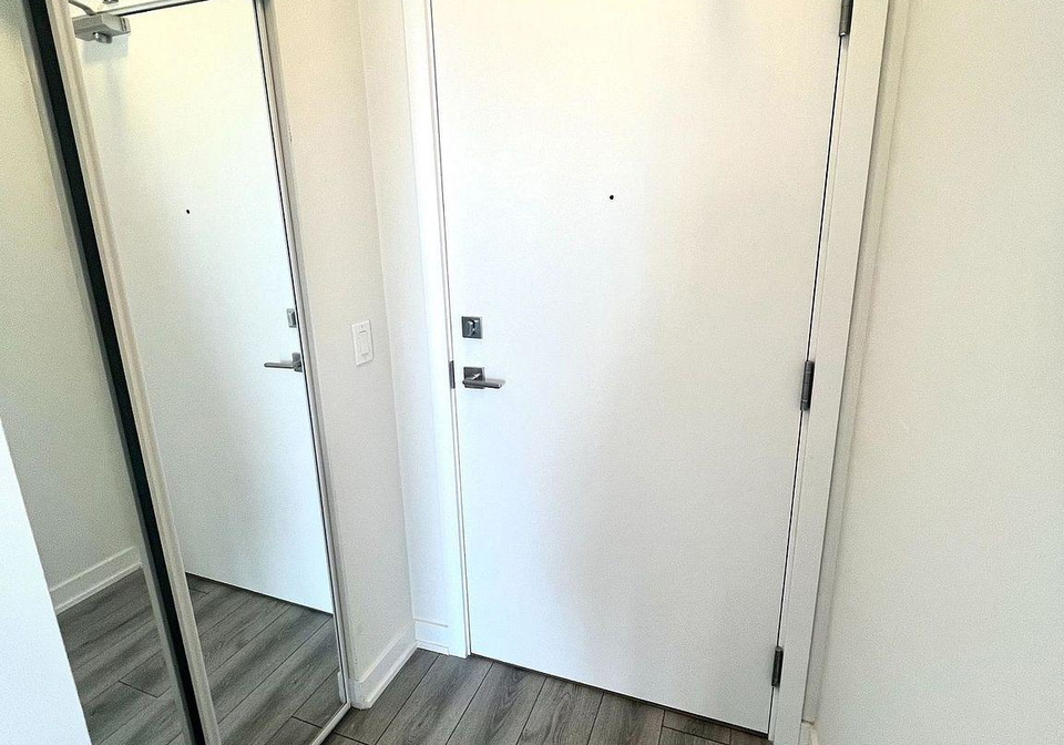 15-ellerslie-avenue-toronto-ontario-c12257856