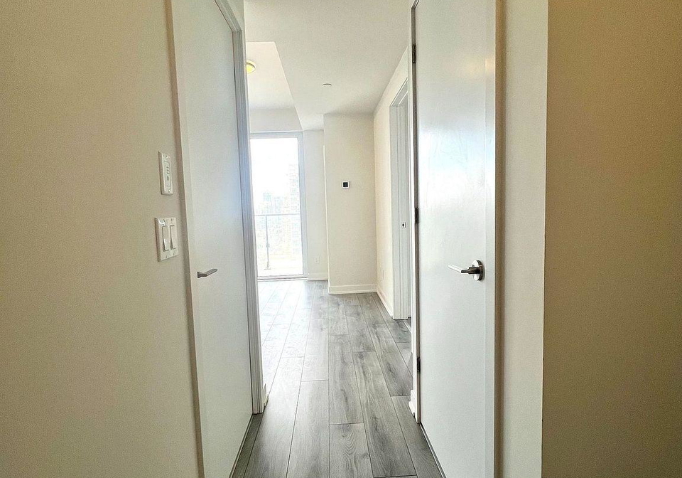 15-ellerslie-avenue-toronto-ontario-c12257856