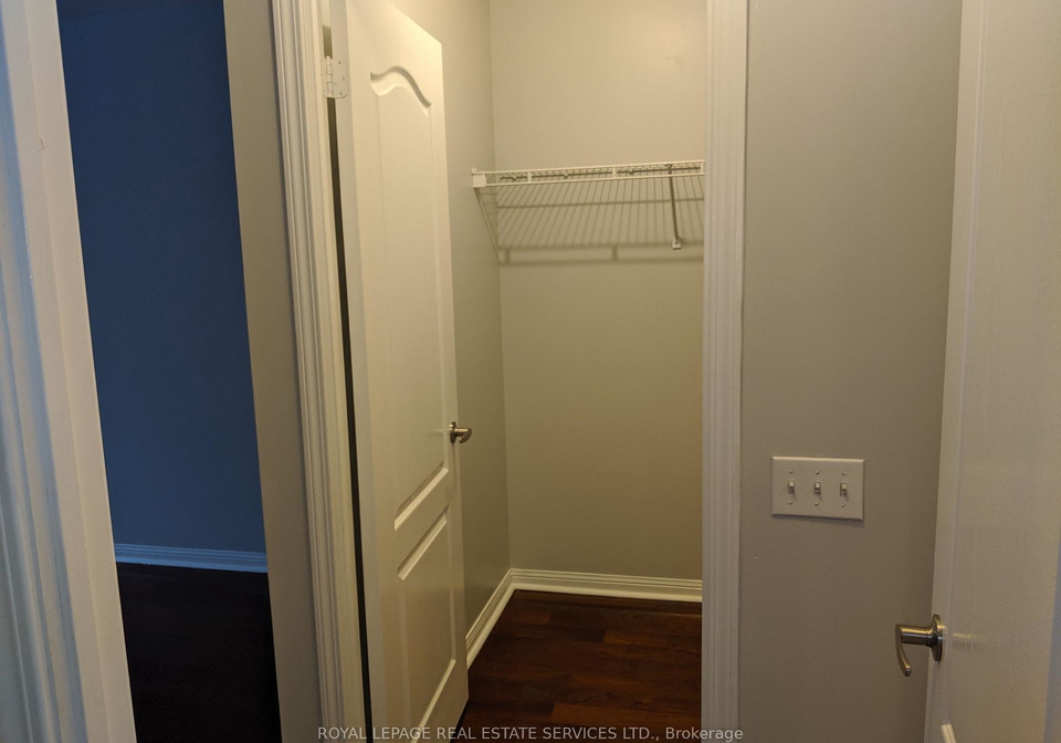 5-rosehill-avenue-toronto-ontario-c12257972