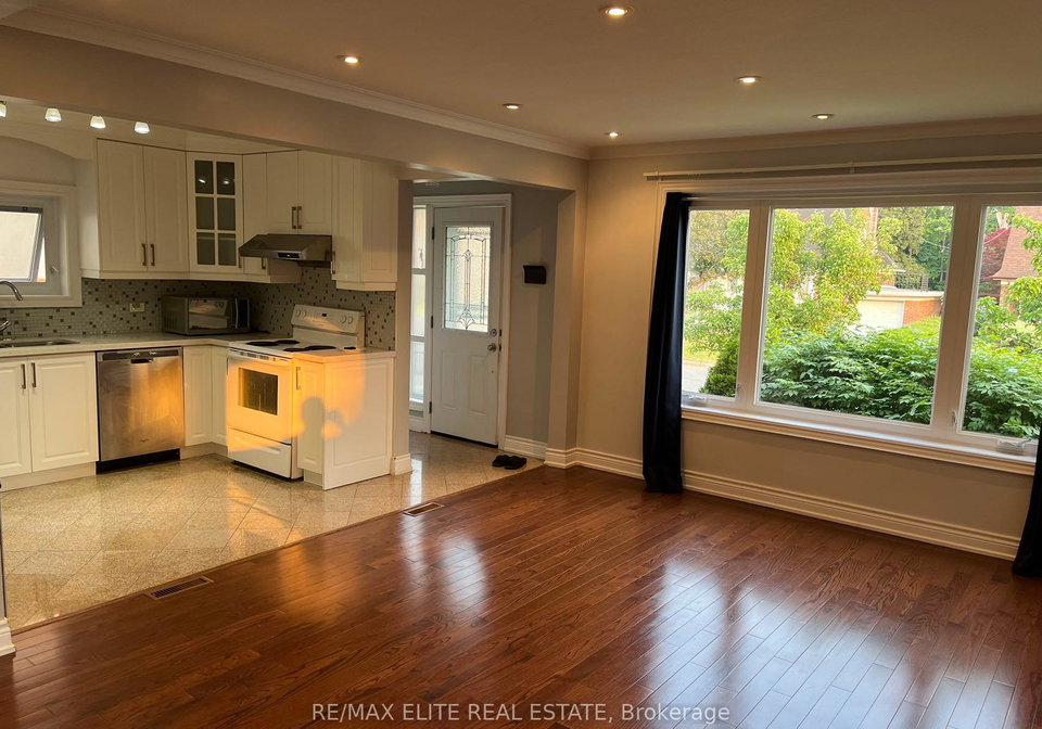34-irvington-crescent-north-york-ontario-c12258061