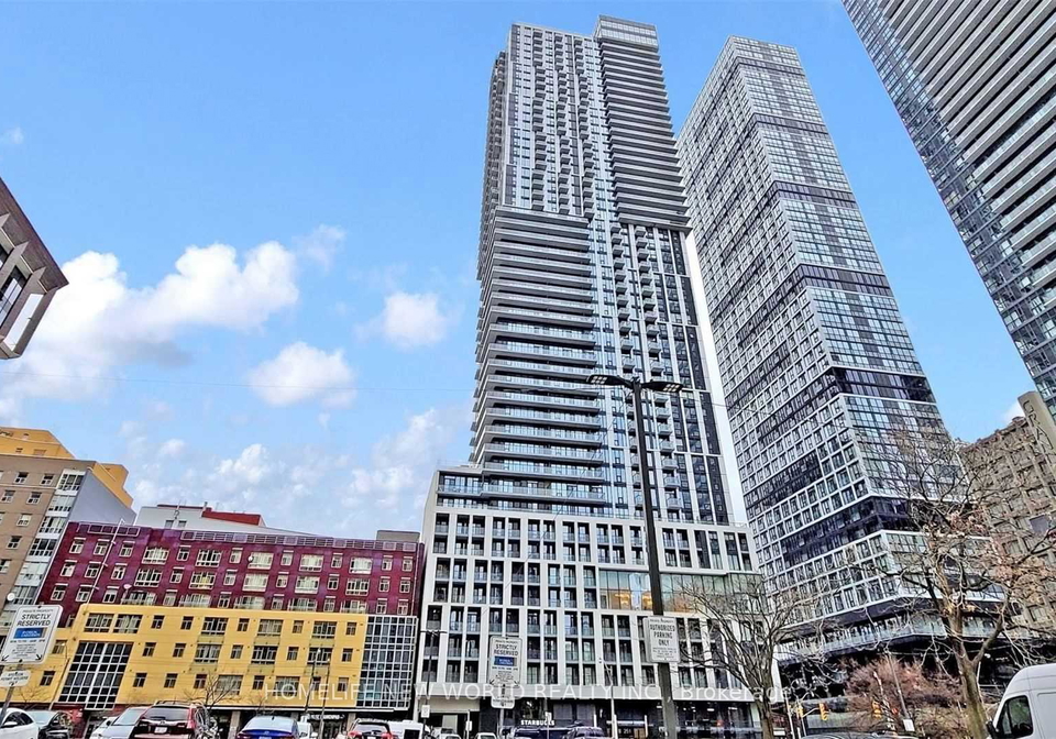251-jarvis-street-toronto-ontario-c12258213