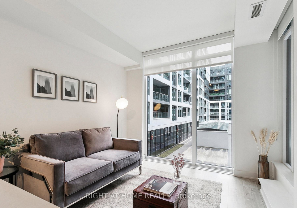 576-front-street-w-toronto-ontario-c12258238