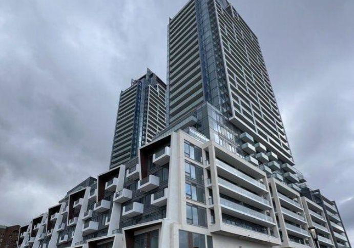 7-golden-lion-heights-north-york-ontario-c12258260