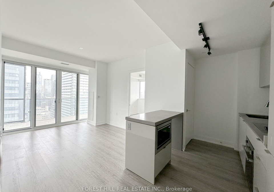 7-grenville-street-toronto-ontario-c12258460