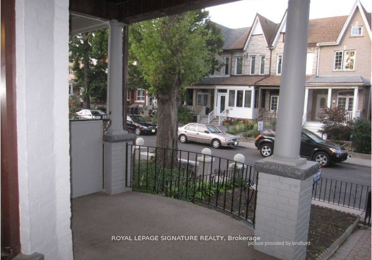 102-montrose-avenue-toronto-ontario-c12258529