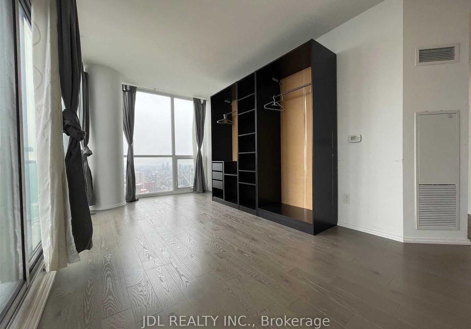 45-charles-street-e-toronto-ontario-c12258592