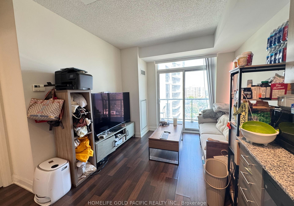 68-canterbury-place-toronto-ontario-c12258711
