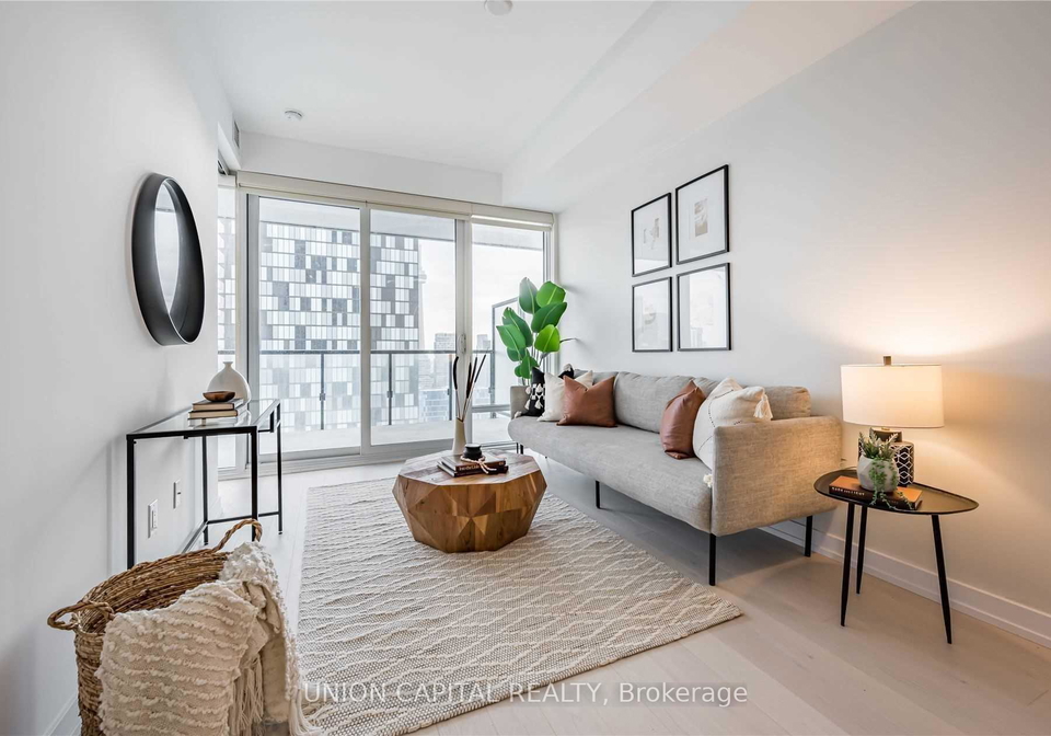 488-university-avenue-toronto-ontario-c12258841