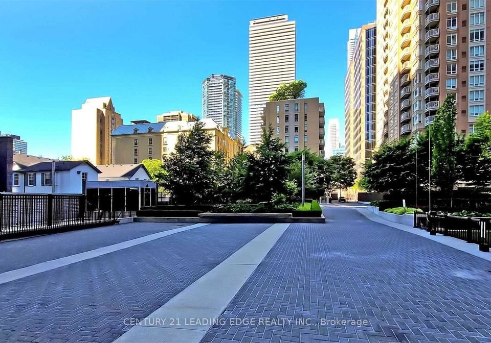 28-ted-rogers-way-toronto-ontario-c12259111