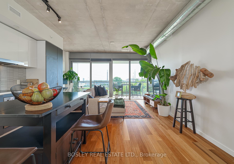 170-bayview-avenue-toronto-ontario-c12259141