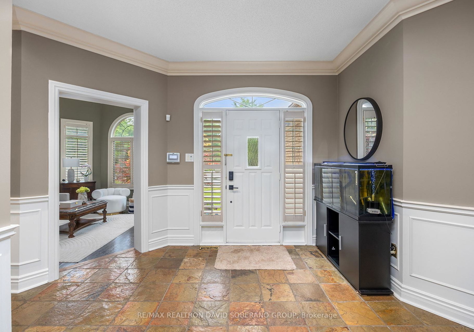 22-tillingham-keep-toronto-ontario-c12259306