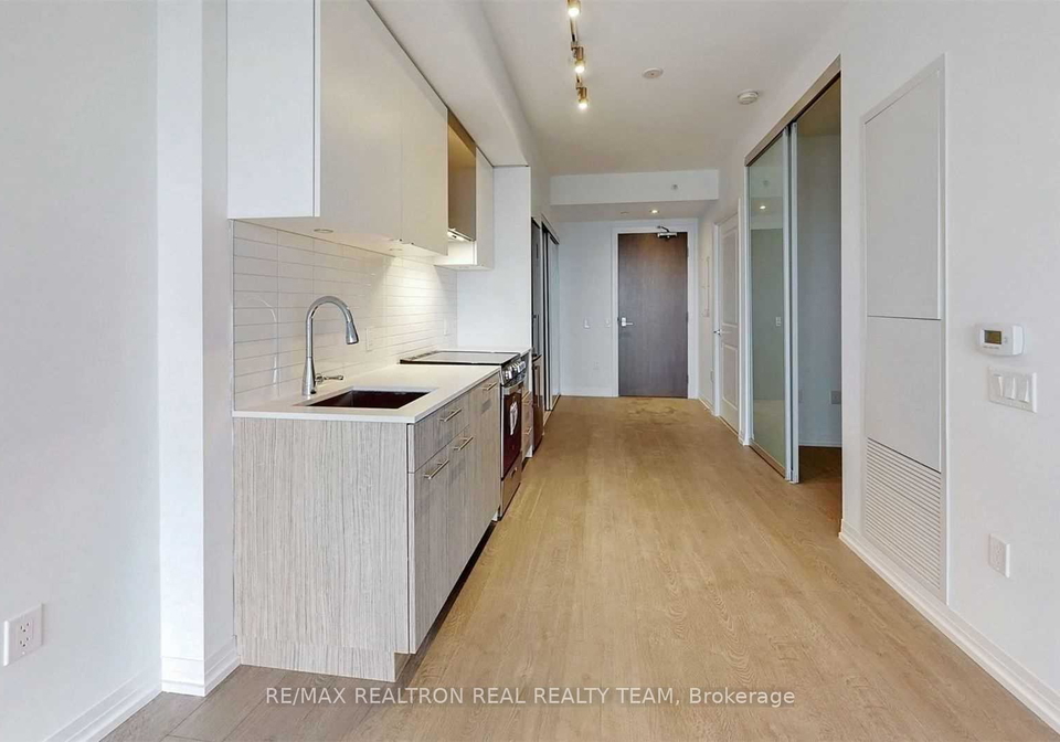 251-jarvis-street-toronto-ontario-c12259625