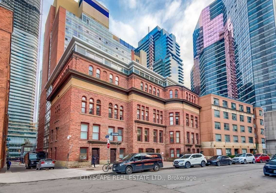 11-st-joseph-street-toronto-ontario-c12259647
