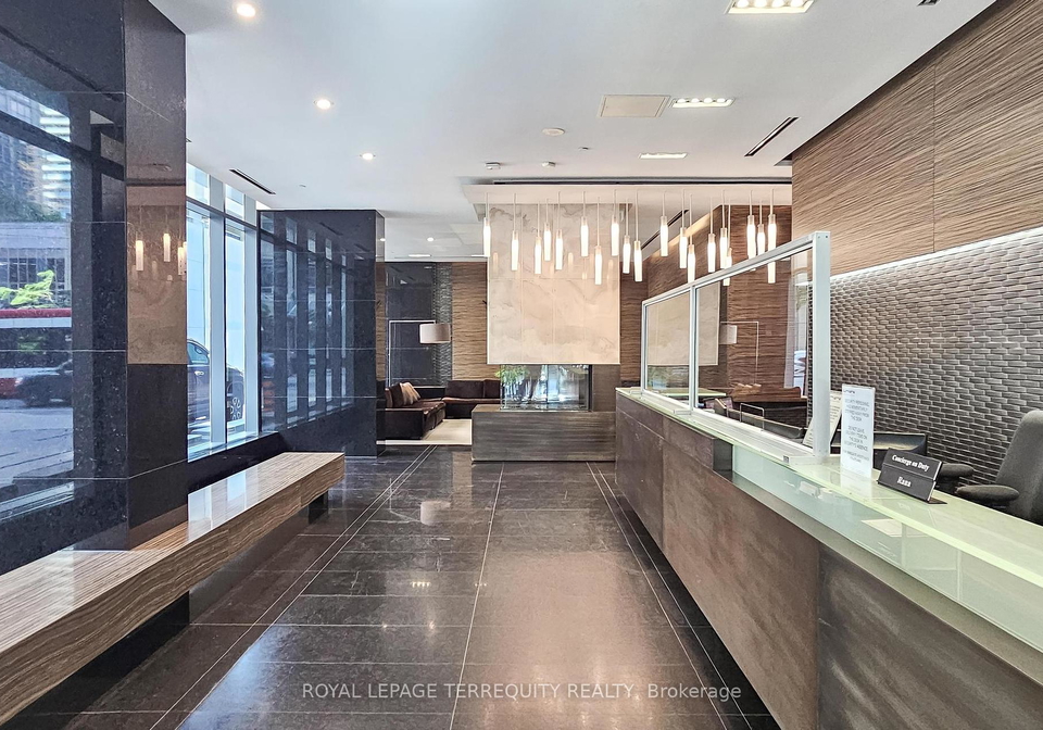 770-bay-street-toronto-ontario-c12259666