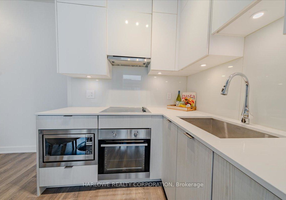 195-redpath-avenue-toronto-ontario-c12259709