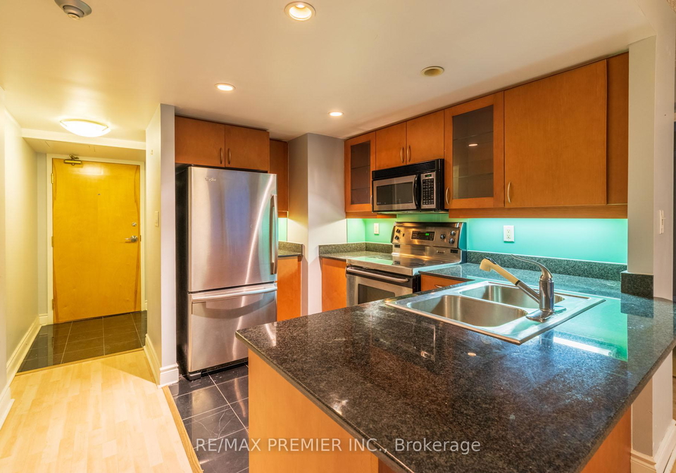 80-cumberland-street-toronto-ontario-c12259712
