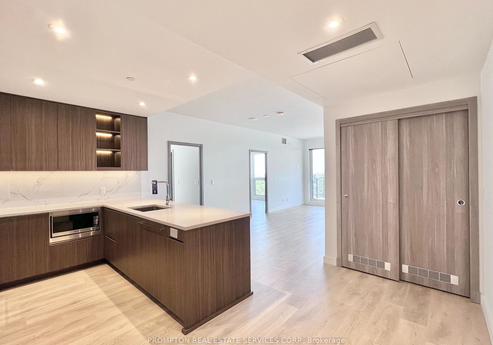 25-mcmahon-drive-north-york-ontario-c12259770