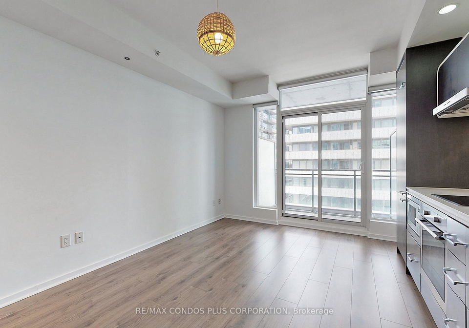 45-charles-street-e-toronto-ontario-c12260269