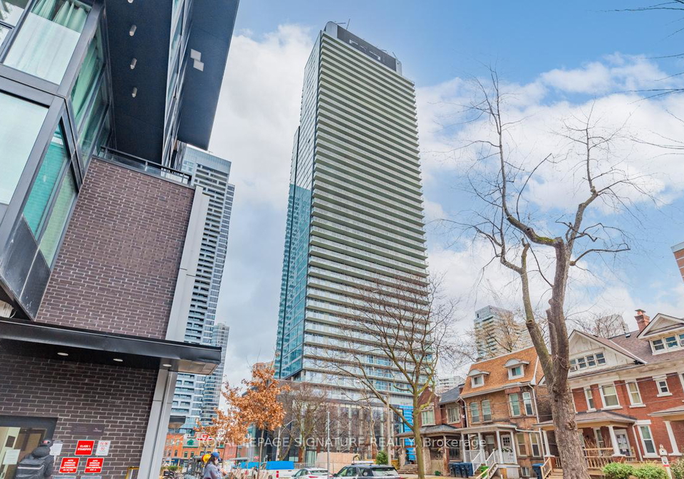 3-gloucester-street-toronto-ontario-c12260276
