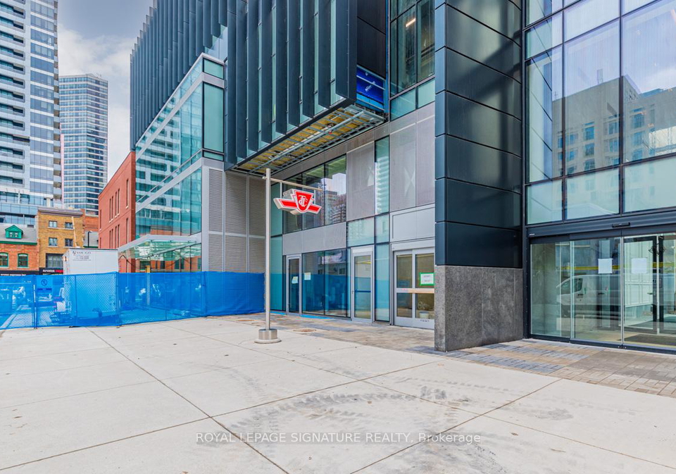 3-gloucester-street-toronto-ontario-c12260276