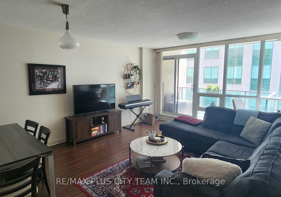 263-wellington-street-toronto-ontario-c12260481