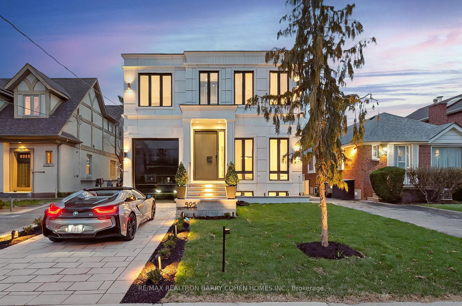595-broadway-avenue-east-york-ontario-c12260602